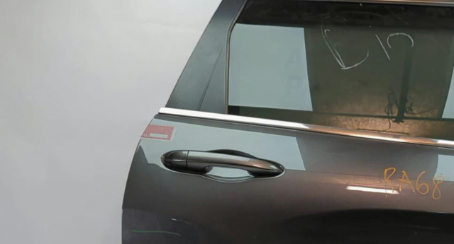Накладка задніх дверей, правих, вертикальних 68102578AD CHRYSLER