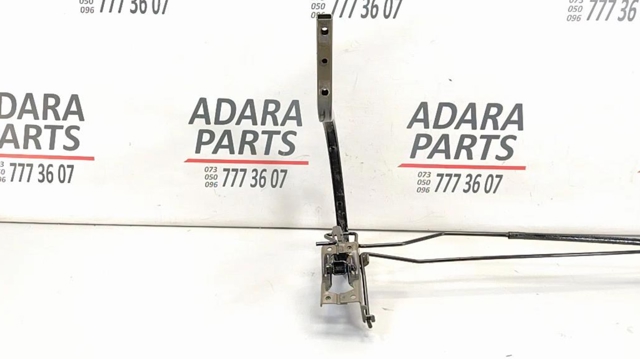 Кріплення кришки багажника 68159368AA CHRYSLER