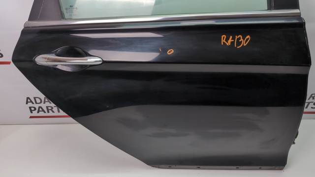 Двері пасажирські задні праві 770044R000 HYUNDAI