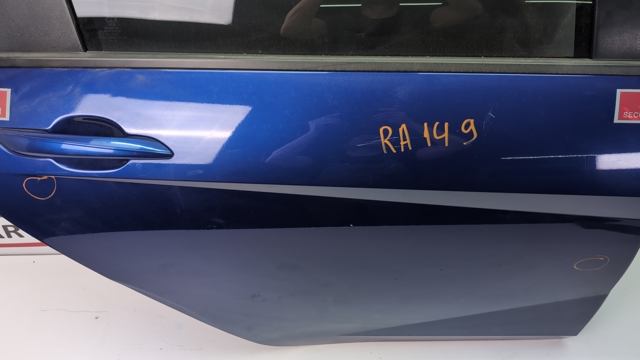 Двері задні в зборі 77004AB000 HYUNDAI