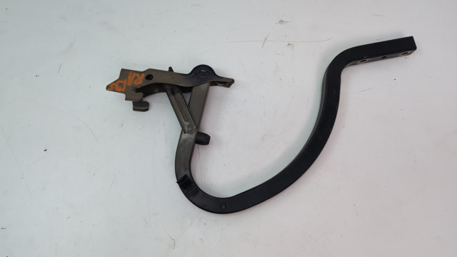 Петля кришки багажника 79210F3000 HYUNDAI