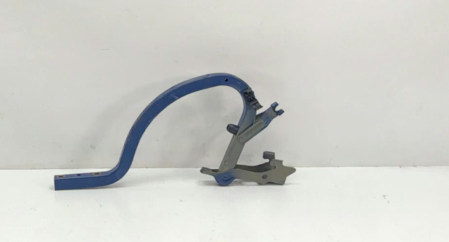 Петля кришки багажника 79210F3000 HYUNDAI