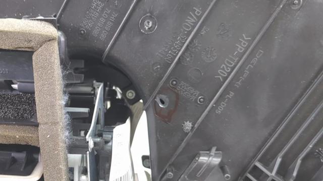 Салонний випарник 7L0819087AA VAG