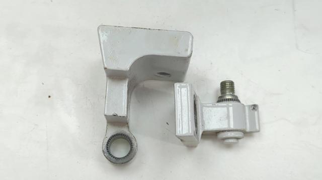Дверний шарнір задній правий 7L0833402C VAG