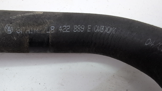 Шланг ГПК, низького тиску, від бачка до насоса 7L8422889C VAG