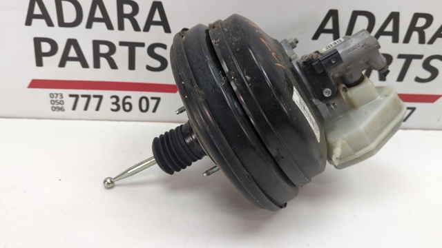 Вакуумника 7P0612105B VAG