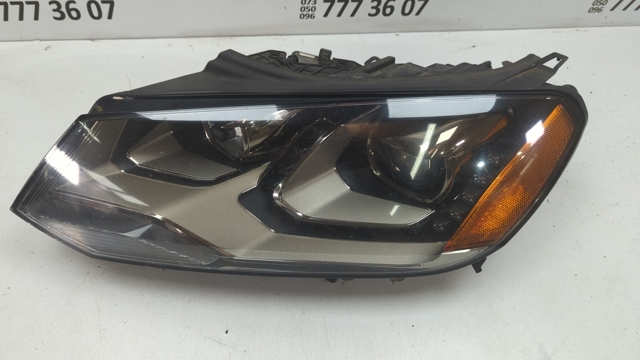 Фара дальнього світла в зборі 7P1941751A VAG