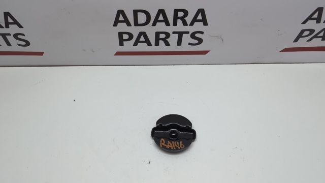 Болт кріплення запасного колеса 7T4Z1424A FORD