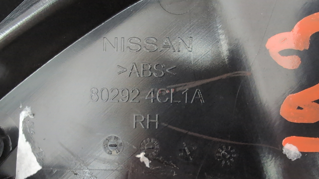 Внутрішня накладка кріплення дзеркала правого 802924CL1A NISSAN