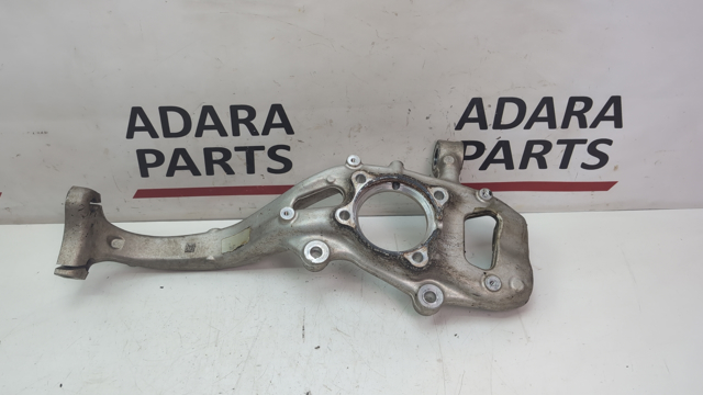 Цапфа поворотна права 80A407254C VAG