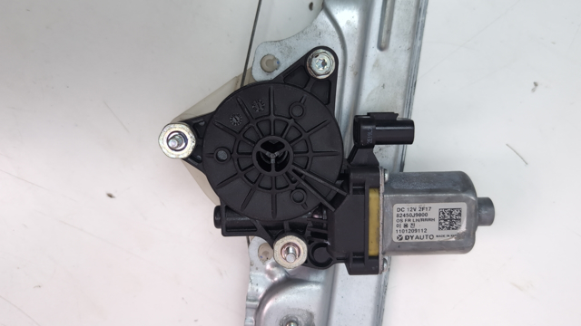 Мотор склопідйомника водійських дверей 82450J9000 HYUNDAI