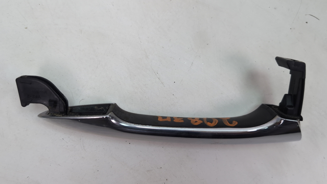 Ручка передньої двері зовнішня 826513S010 HYUNDAI