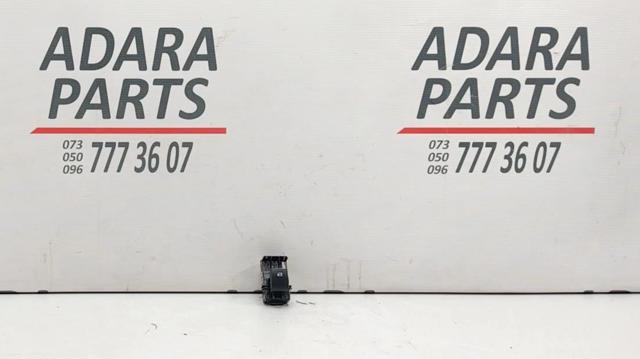 Кнопки заднього склопідіймача 848100E040 TOYOTA