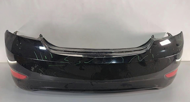 Бампер задній 866111R000 HYUNDAI