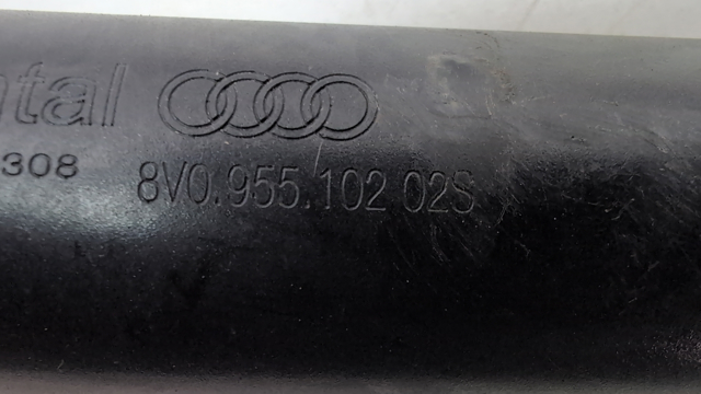 Тримач форсунки омивача фари, підйомний циліндр 8V0955102 VAG