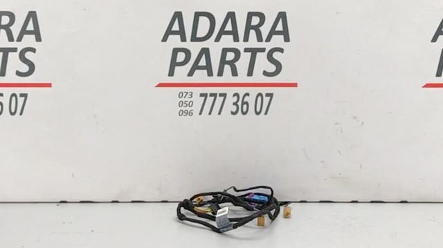 Джгут проводів передньої двері 8V4971035AC VAG