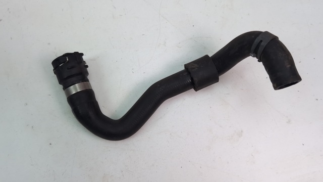 Шланги системи охолодження 8W0122073B VAG