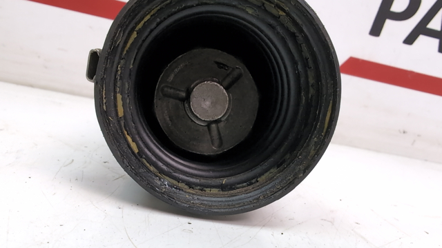 Тяга рульова поздовжня 8W0423810A VAG