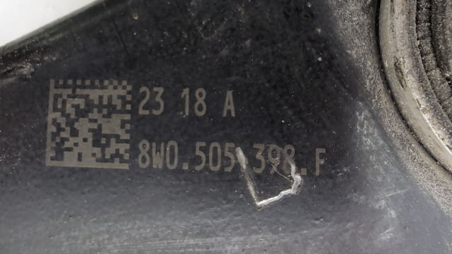 Важіль задньої підвіски верхній, правий 8W0505398F VAG