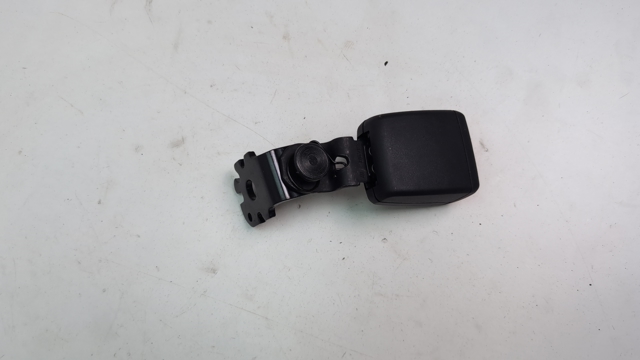 Замок ременя безпеки 8W0857740CMNB VAG