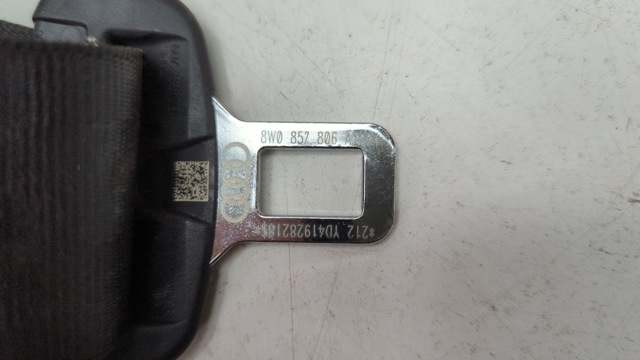 Пасок безпеки задній правий 8W0857806AV04 VAG