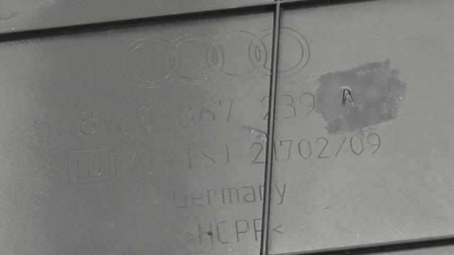 Обшивка стійки кузова внутрішня, середня нижня ліва 8W0867239A4PK VAG