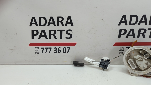 Датчик рівня палива в бензобаку 8W0919047C VAG