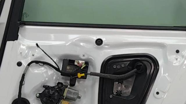 Блок комфорту задніх дверей 8W0959595E VAG