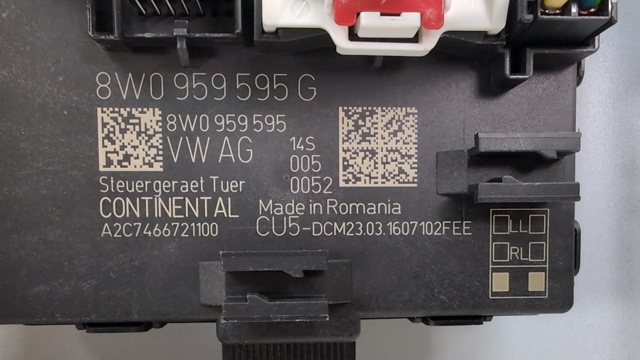 Блок комфорту задніх дверей 8W0959595G VAG