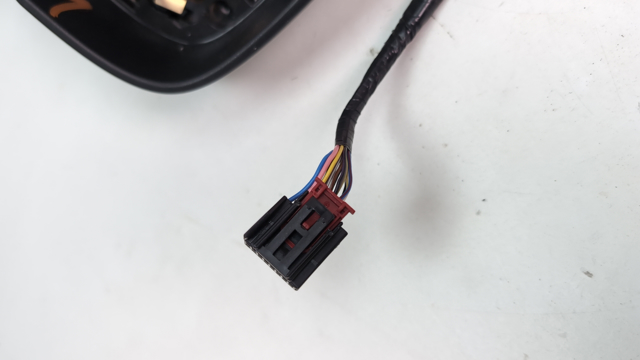 Дзеркало ліве 8W1857409F9B9 VAG
