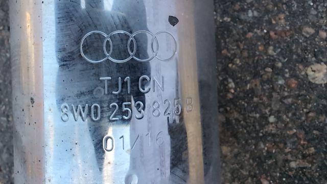 Вихлопна труба 8W5253409A VAG