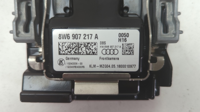 Камера системи забезпечення видимості 8W6907217A VAG