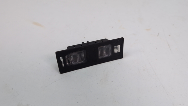 Ліхтар підсвічування заднього номерного знака 8W6943021A VAG