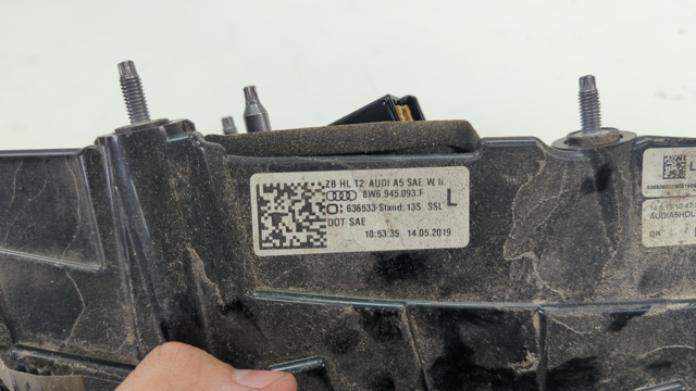 Ліхтар задній лівий, внутрішній 8W6945093F VAG