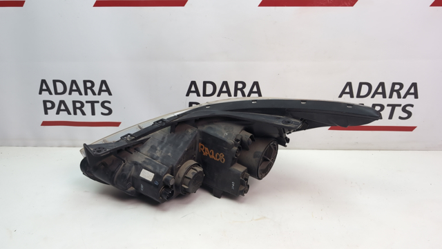 Фара комбінована, передня 921024R050 HYUNDAI