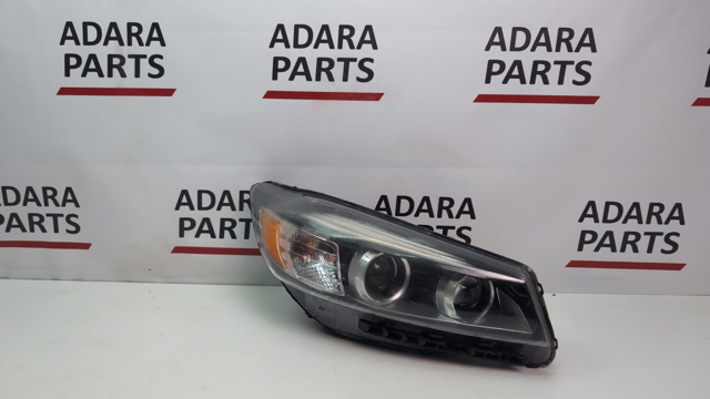 Права блок фара 92102C6000 HYUNDAI