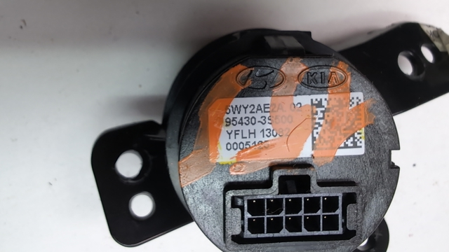 Кнопка запуску двигуна 954303S500FP HYUNDAI