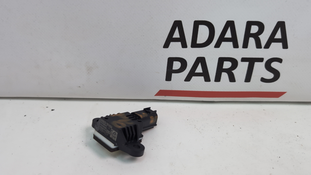 Датчик Айрбег передній 95930S1000 HYUNDAI