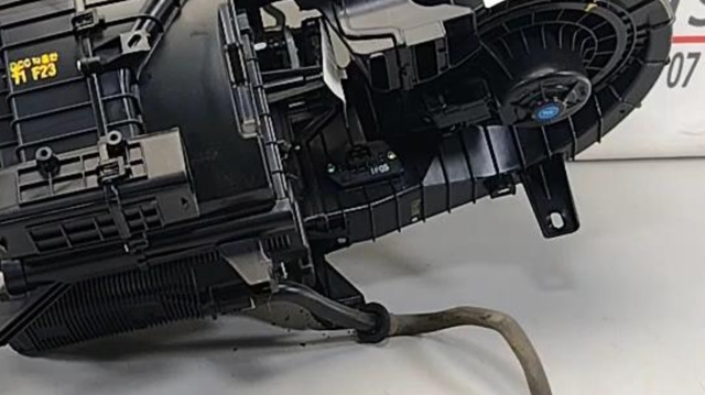 Резистор обігрівача Hyundai Tucson 2