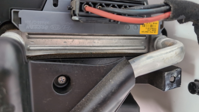 Радіатор обігрівача 97138J9000 HYUNDAI
