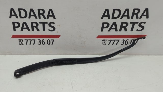 Поводок двірника 983213S000 HYUNDAI