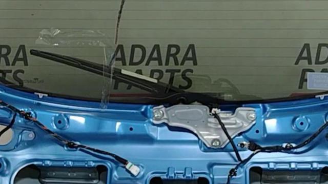 Двигун склоочисника заднього скла 98700D3000 HYUNDAI