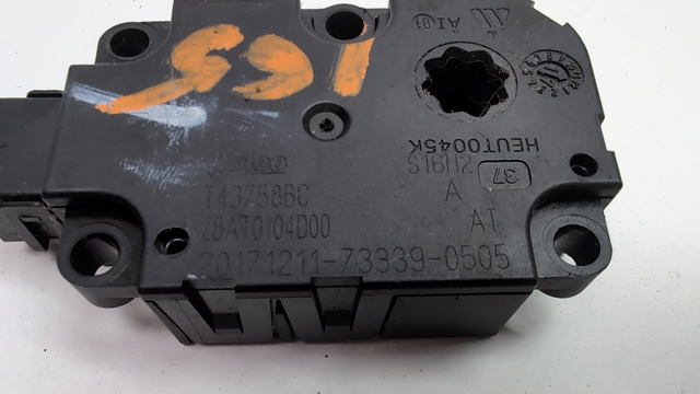 Двигун заслінки рециркуляції повітря A0999067402 MERCEDES