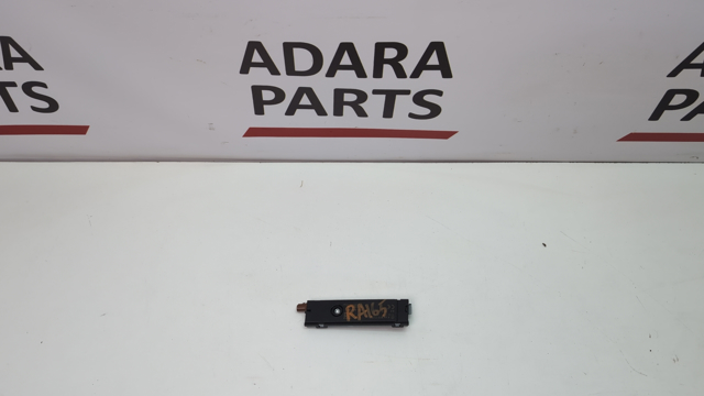 Підсилювач сигналу антени A1669051702 MERCEDES