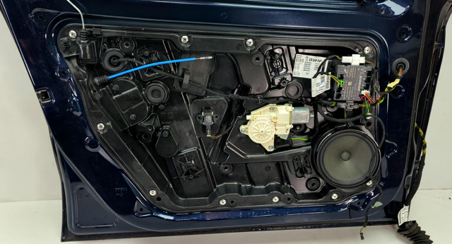 Склопідйомник з електродвигуном A1767206500 MERCEDES