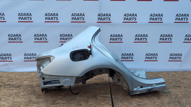 Бічна частина задні праві A2056304202 MERCEDES
