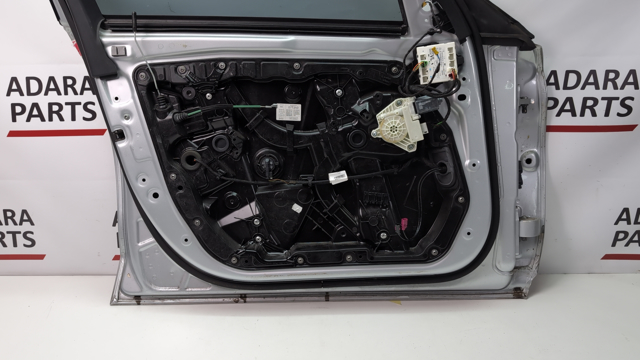 Склопідйомник передньої лівої двері Mercedes C