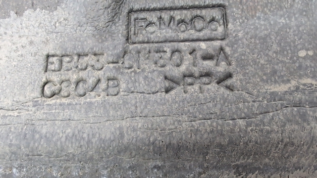 Накладка верхня передній панелі / супорта радіатора BB5Z8326C FORD