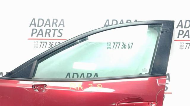 Скло водійських дверей BJS759510 MAZDA