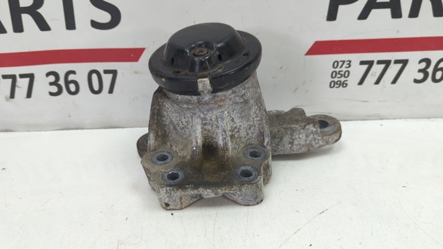 Права опора двигуна DB5Z6038C FORD